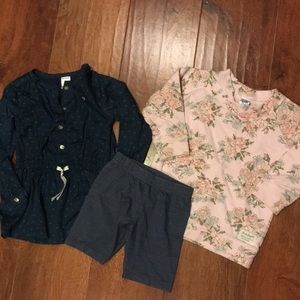 Carter’s - 3T play wear set